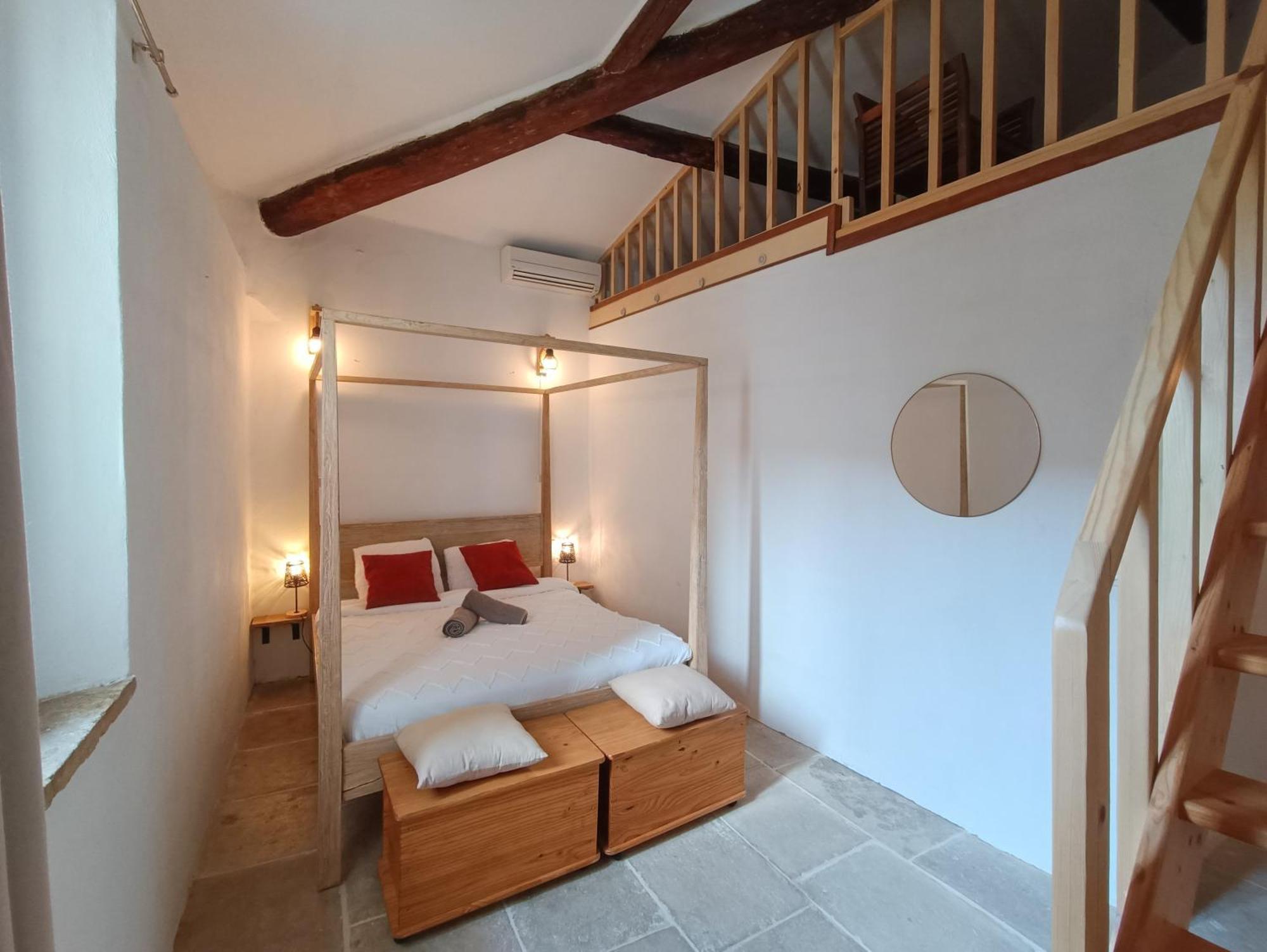 Mus Maison De Village 18Eme Siecle Familiale 3 Chambres מראה חיצוני תמונה